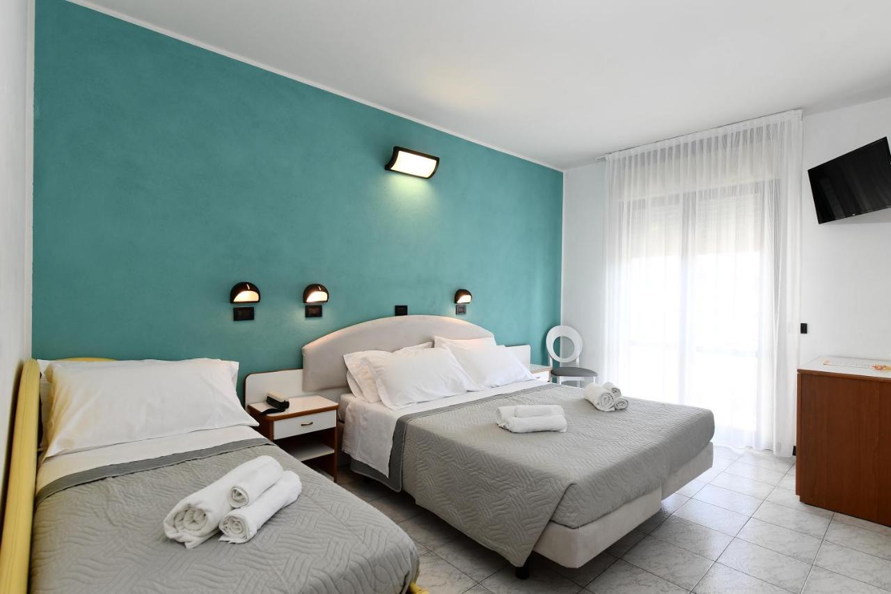 Hotel Criniera D'Oro Rimini Eksteriør billede