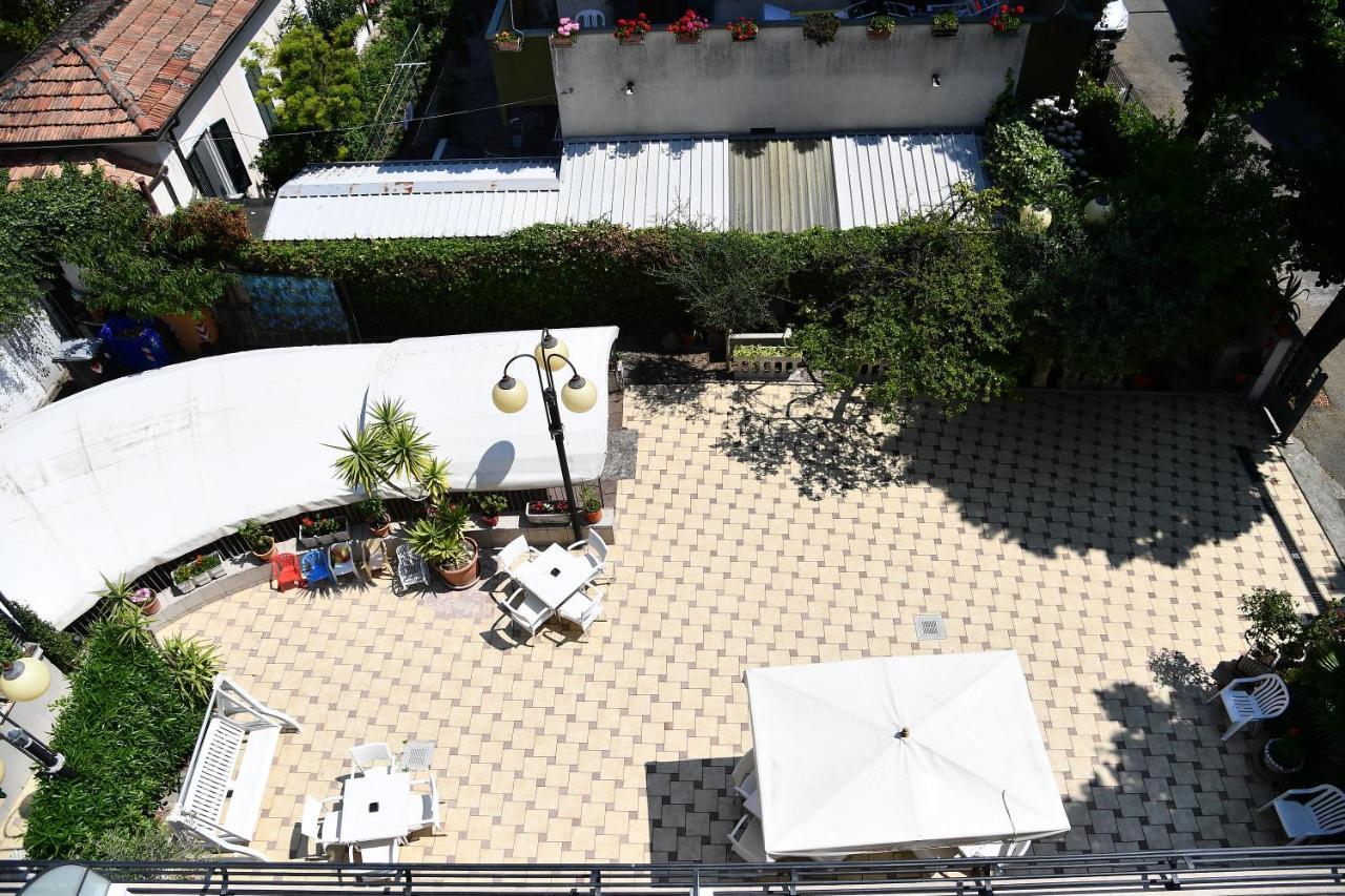 Hotel Criniera D'Oro Rimini Eksteriør billede